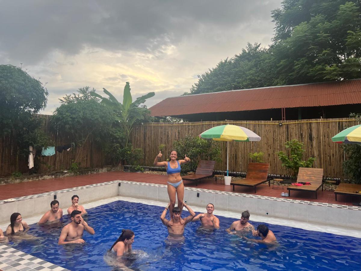 Vang Vieng Chill House Exterior photo